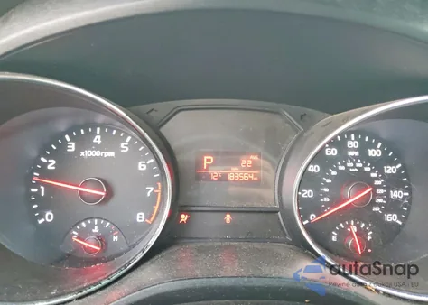 2016 Kia Sedona Lx из США, поврежденный, VIN KNDMB5C14G6173864